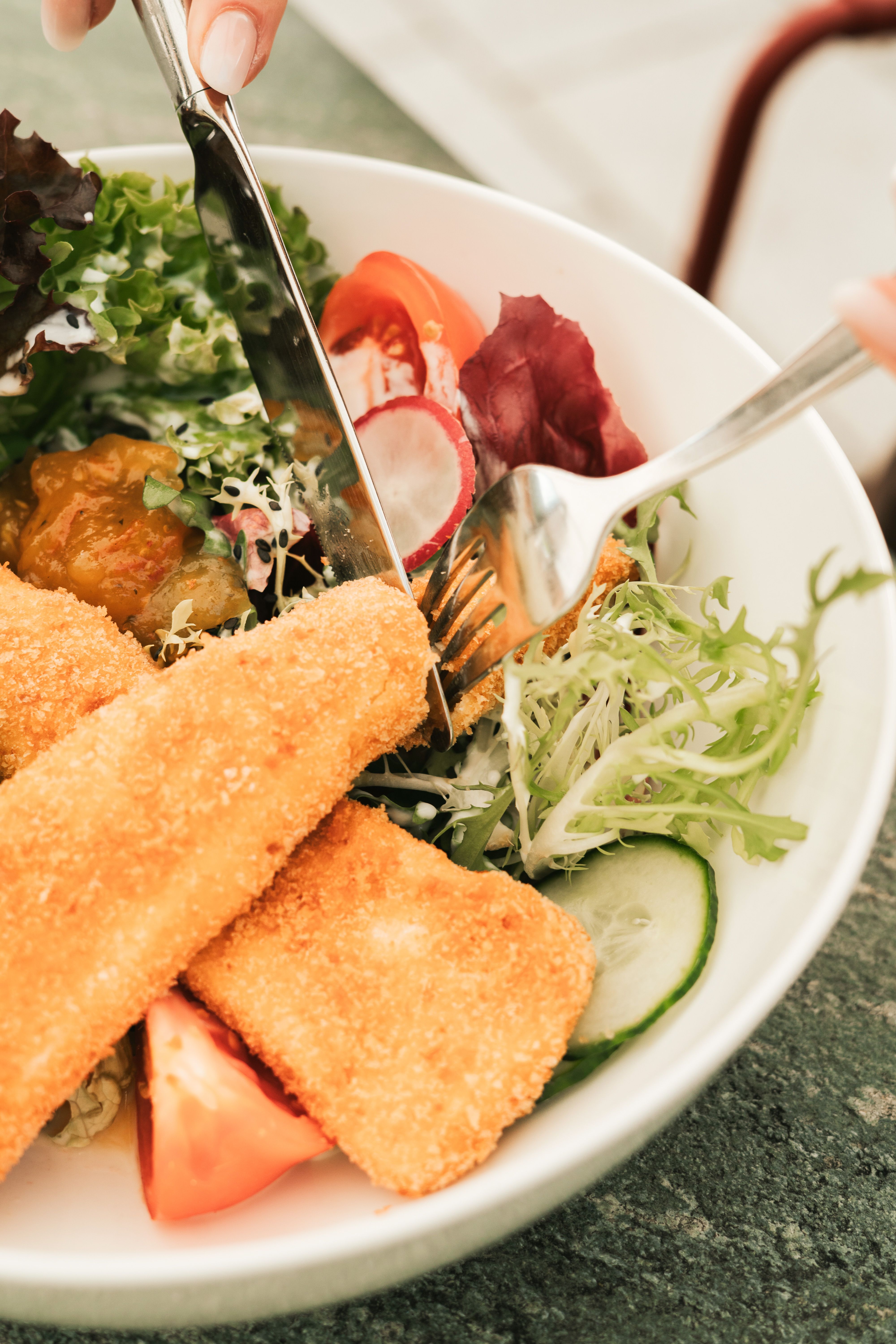 Fresh salad with crispy fish at Glemmtalerhof in Hinterglemm.