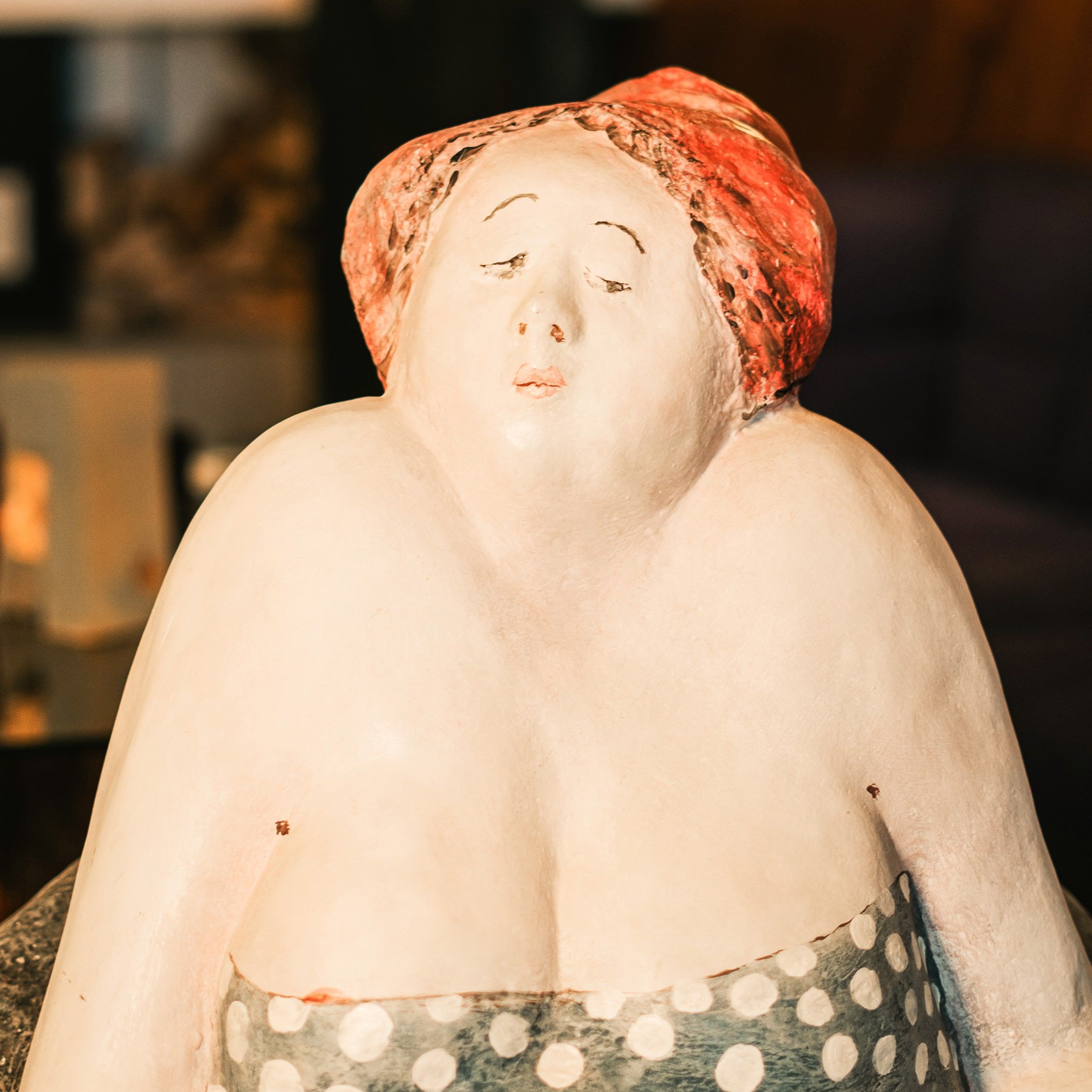 A quirky sculpture reflecting the coziness of Glemmtalerhof in Hinterglemm.